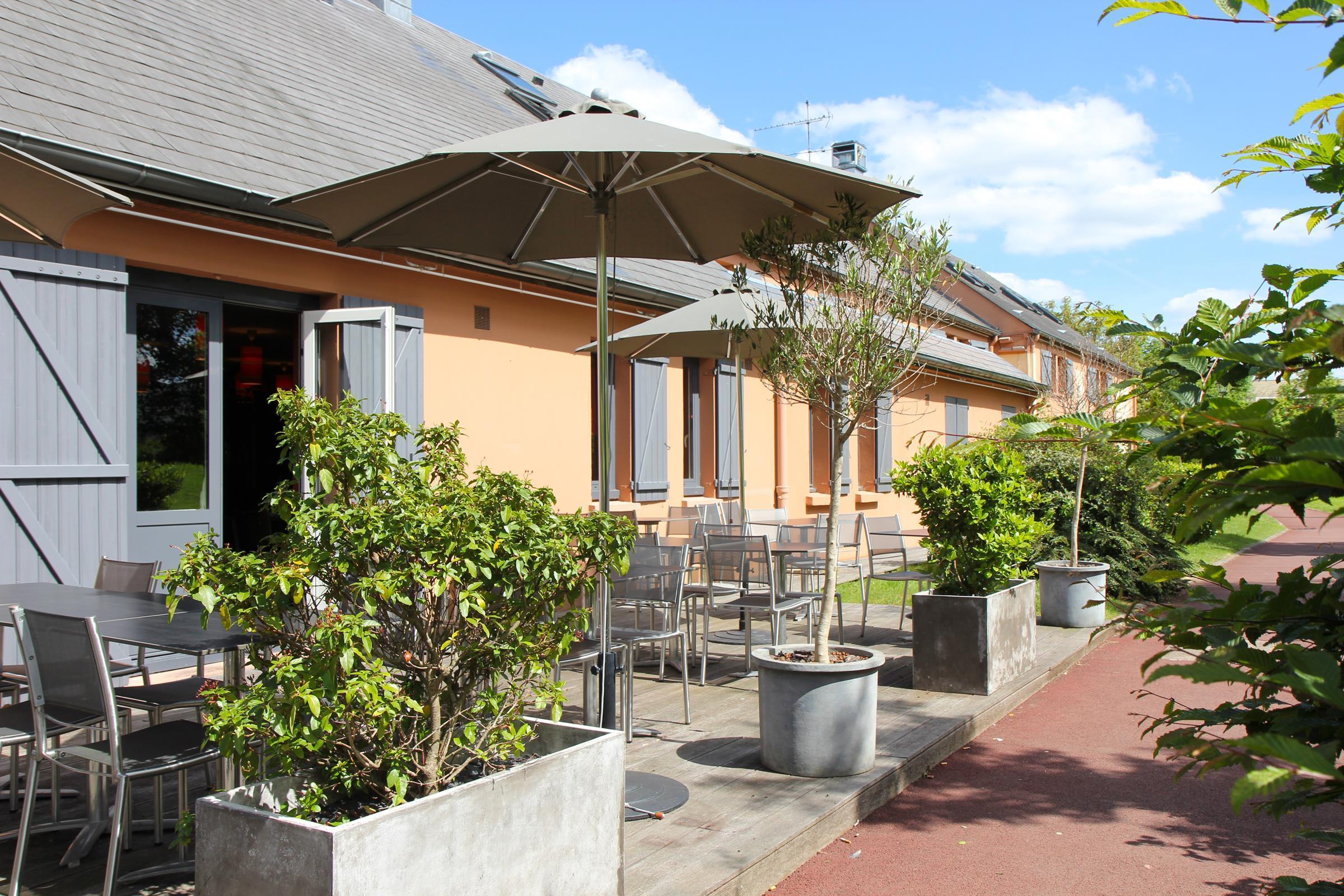 Best Western The Hotel Versailles Бюк Экстерьер фото